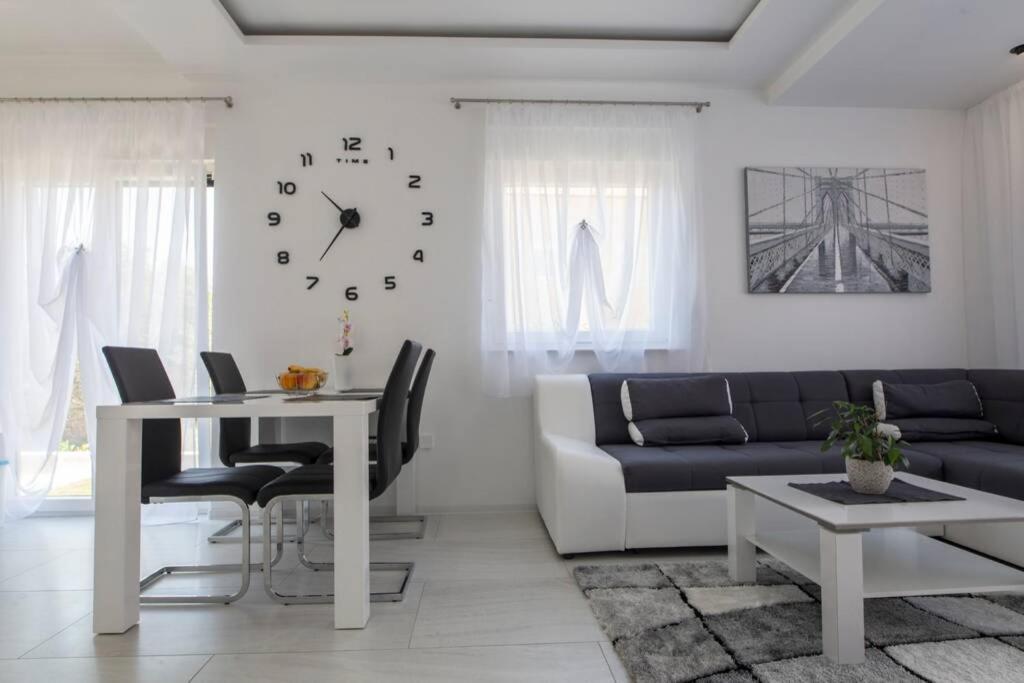 Holiday House Gavran Vodice Exterior foto