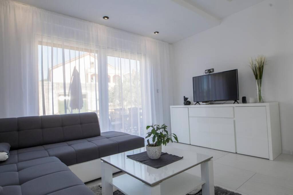Holiday House Gavran Vodice Exterior foto