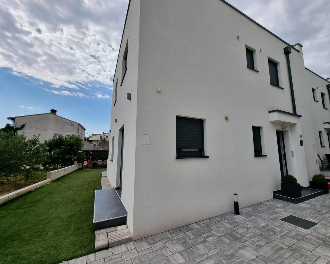 Holiday House Gavran Vodice Exterior foto